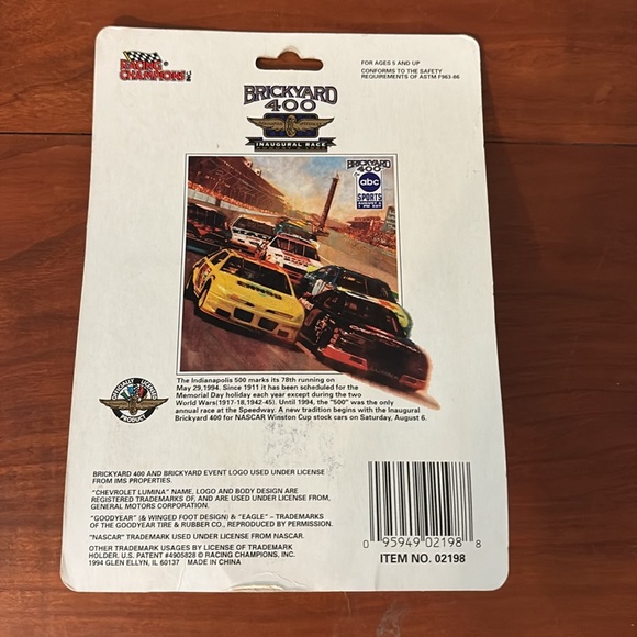 1994 Brickyard 400 Inaugural Race Bill Elliott #94 NASCAR Diecast NIP - Picture 2 of 2